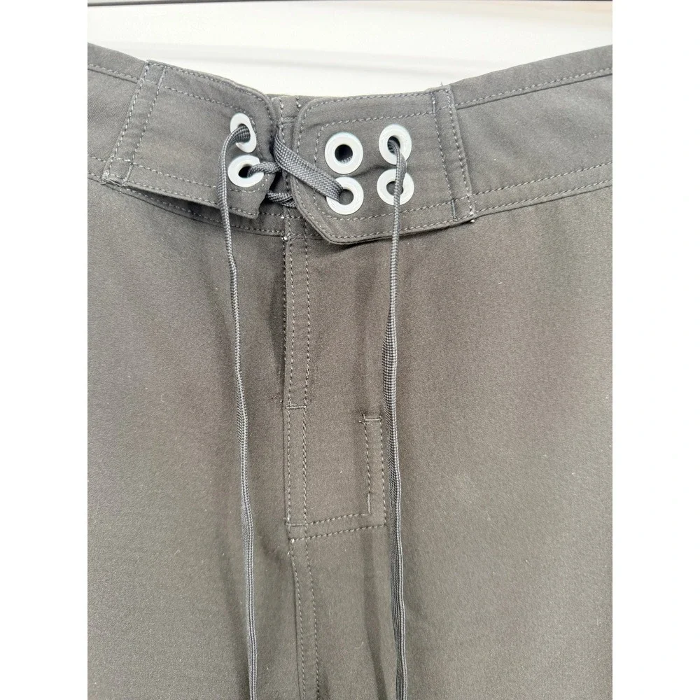 The North Face Board Shorts Mens 32 Black Excellent Stretch Surf Swim Trunk